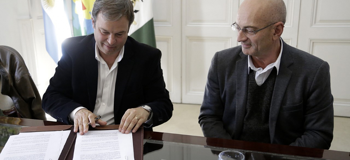 La Universidad de Brown comienza a funcionar con tres carreras en la Casa Municipal de la Cultura